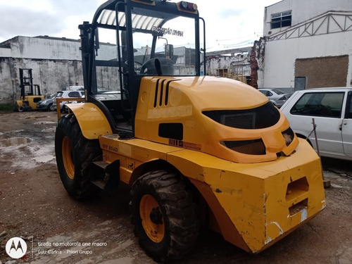 Imagem 6 de 15 de Empilhadeira Movix 4t*t. 4 M *todo Terreno* 2016 Repasse