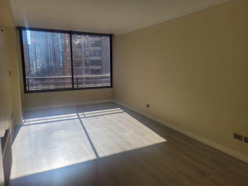Depto. En Arriendo 4d + 3b + 2e + 1b - Flor De Azucena / Los