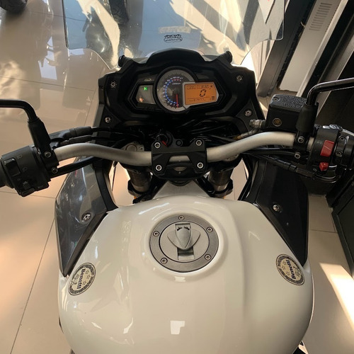 Imagen 3 de 15 de Benelli Tnt 600gt 600 Gt Buen Estado! Permutas!
