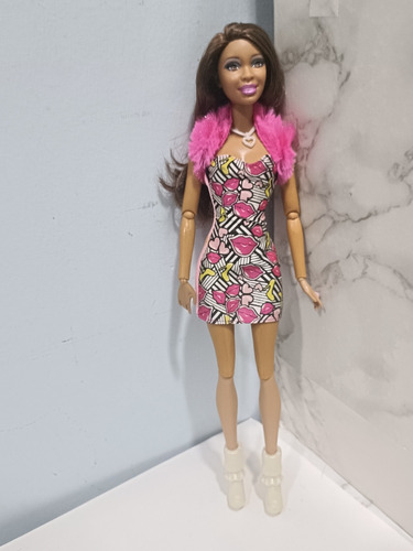 Barbie Fashionista Nikki