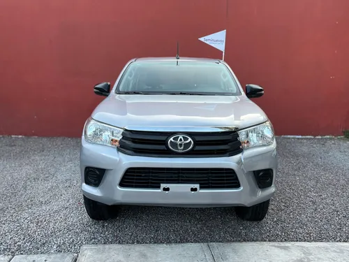 Toyota Hilux 2.7 Cabina Doble Sr Mt