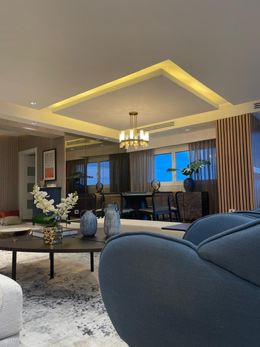 Apartamento Amueblado En Alquiler Av. Anacaona De 3 Habitaciones Piso Alto