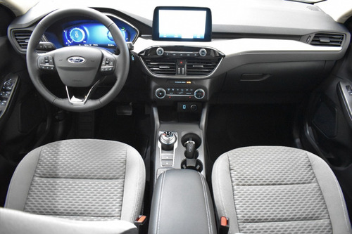 Kuga Hibrida Se