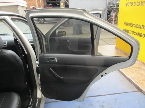 Volkswagen Jetta 2000cc Mt Aa