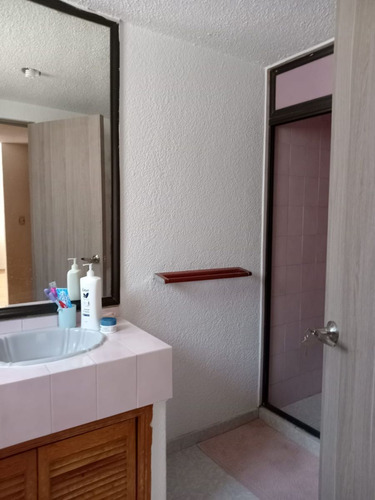 Casa Remodelada En Condominio En Venta En Circuito Pintores, Cd. Satélite!!