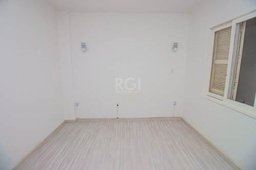 Apartamento Em Bom Fim Com 3 Dormitórios - Ko14094