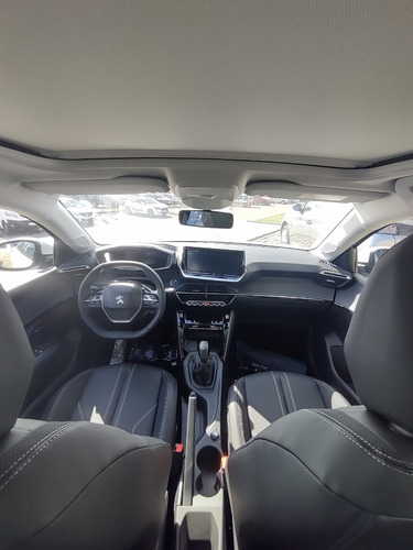 Imagen 11 de 13 de Peugeot 208 1.6l Allure Tiptronic (as)