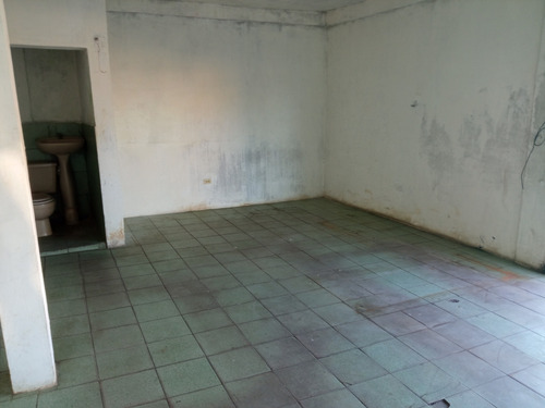 Imagen 3 de 5 de Se Alquila Local Av Ppal De La Puente Maturin Al01-1243lp-eren