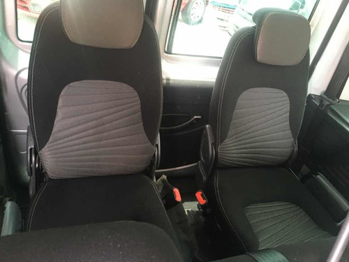 Fiat Doblo 2016 1.8 16v Essence Flex 7 Lugares
