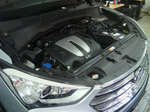 Hyundai Grand Santa Fé 3.3 Mpfi V6 4wd Gasolina 4p