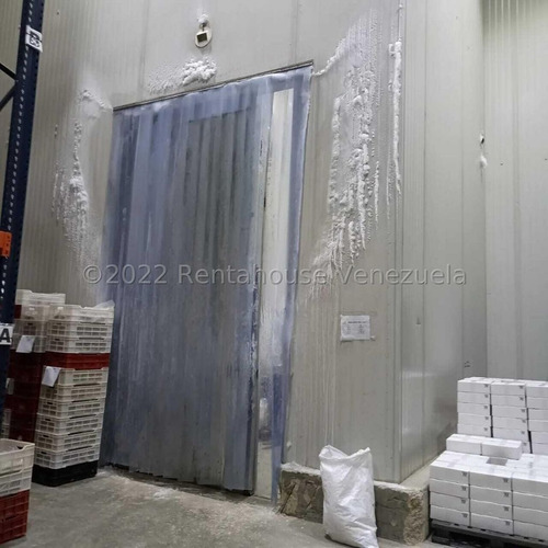 Imagen 8 de 23 de George Tahan #23-6280 En Venta Edificio Industrial Y Comercial Construido En 2018 Bajo Especificaciones Y Materiales De Primera Calidad