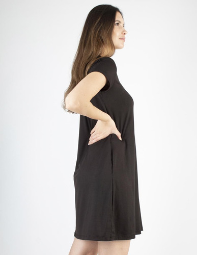 Imagen 4 de 7 de Vestido Relajado Con Bolsas Amad Mujer Básicos Corto