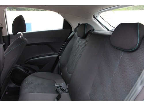 Imagem 8 de 10 de Hyundai Hb20x 1.6 16v Style Flex 4p Automático