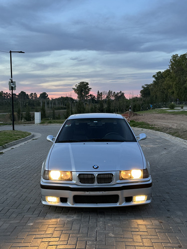 BMW Serie 3 2.5 323 Compact Ti Sportive