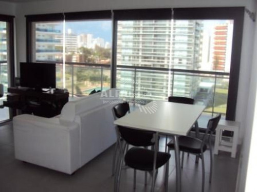 Apartamento En Mansa, 2 Dormitorios *-ref:16
