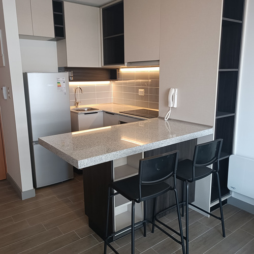 Edificio Av. Almte. Blanco Encalada (1 Est. 1 Bod.) Piso 5