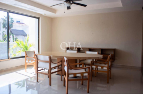 Se Vende Casa Con Muelle En Isla Dorada Cancún