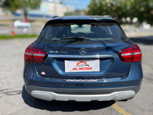Imagem 5 de 16 de Mercedes-benz Classe Gla 1.6 Style Turbo Flex 5p