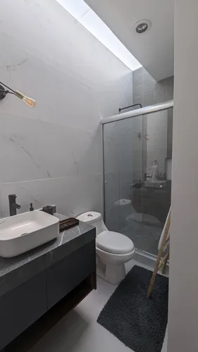 Estrena Casa En Zibata, 4 Recamaras, 3 Baños Completos, Equipada, Lujo