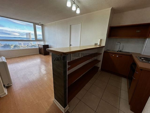 Departamento En Arriendo De 2 Dorm. En Puerto Montt