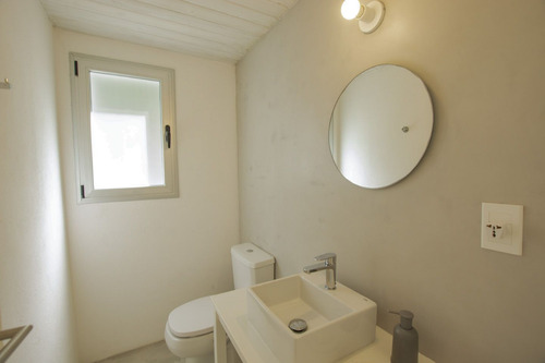 Casa En Alquiler Por Temporada De 3 Dormitorios En Pinar Del Faro (ref: Est-670)
