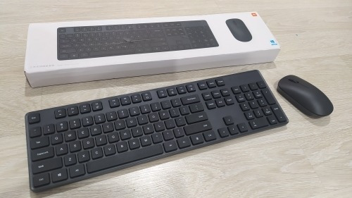 Imagen 4 de 4 de Teclado Y Mause Inalambrico