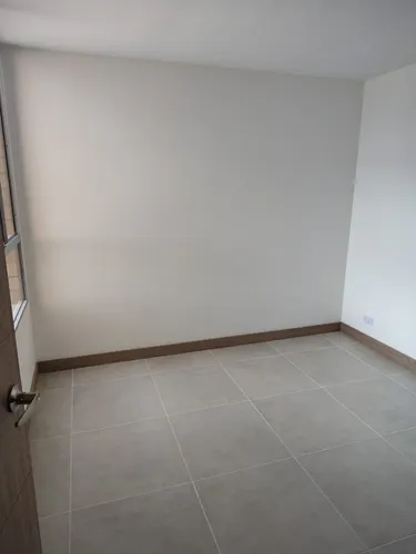 Se Vende Apartamento En La Ceja, Cr L' Orient.