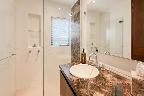 Casa En Venta En La Calera. Cod V7483