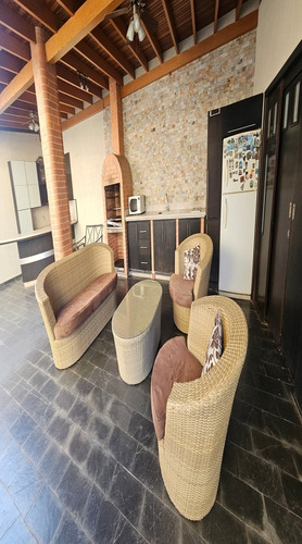 En Venta Townhouse En Hoyo 5, Villas De San Diego Country Club, Valencia.