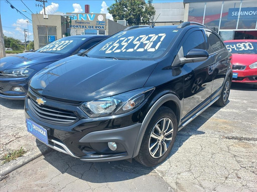 Imagem 2 de 13 de Onix 1.4 Mpfi Activ 8v Flex 4p Automático