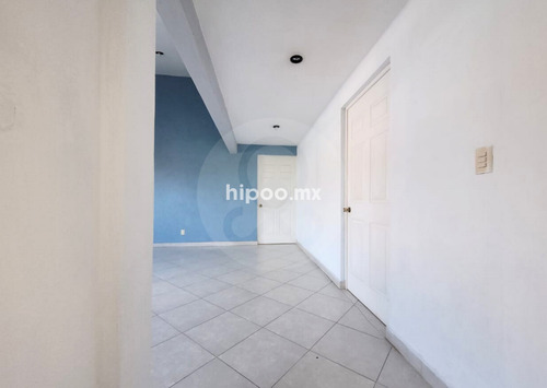Casa En Renta En Cacalomacan Centro