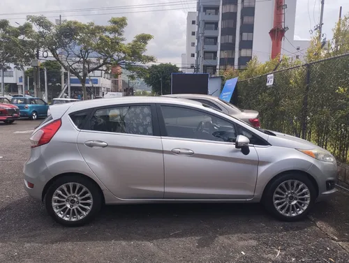 Ford Fiesta 1.6 Hatchback Titanium