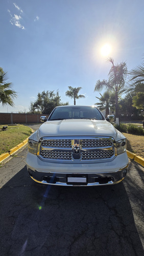Camioneta Ram 2500 Laramie V8 At 4x4