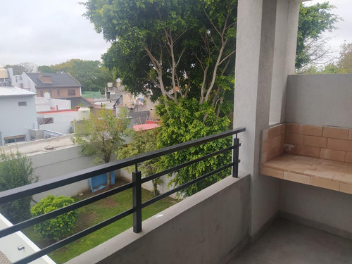 Imagen 2 de 12 de Departamento - Florida Mitre/este
