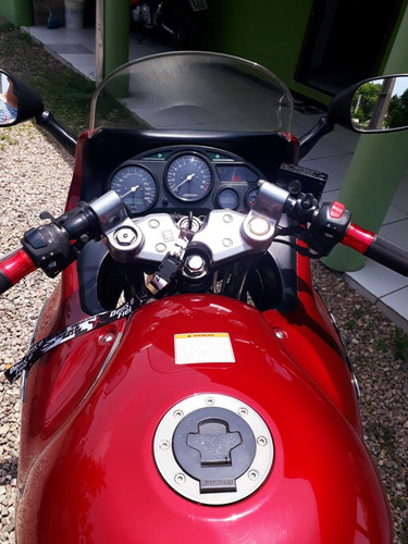 Suzuki Gsx-f 750