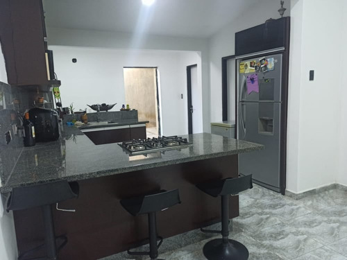 Imagen 7 de 13 de Casa En Res. Villa Monte Carmelo, Lemc-435