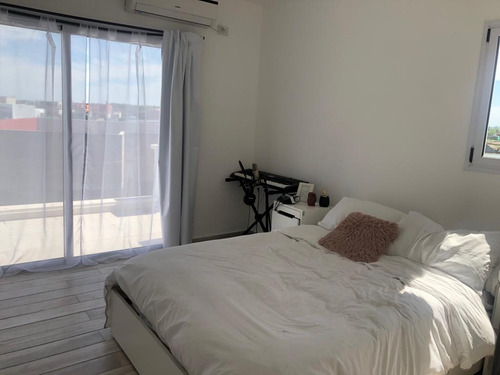 Imagen 16 de 23 de Venta De Casa De 6 Ambientes Con 2 Cocheras En San Sebastián, Escobar.