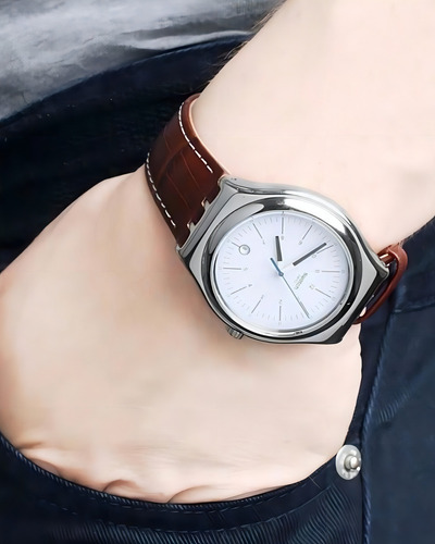 Relógio masculino Swatch Appia Yws401 submersível em couro e aço