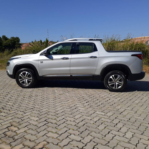 Imagem 7 de 12 de Fiat Toro 2.0 16v Turbo Diesel Volcano 4wd At9
