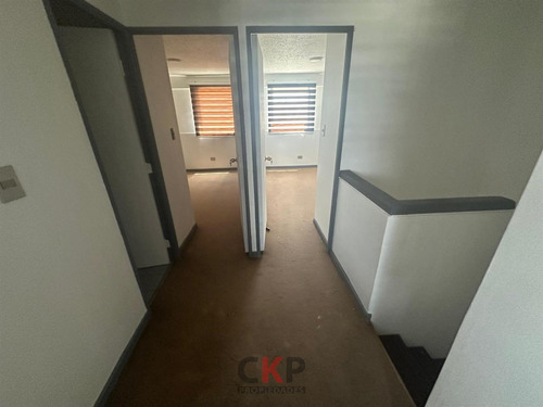 Dúplex En Venta 3 Dormitorios Y 2 Baños Conchalí