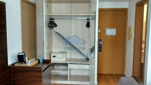 Flat Com 1 Dormitório À Venda, 31 M² Por R$ 203.000 - Alphaville Industrial - Barueri/sp - Fl0048