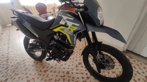 Akt Ttr 200 Modelo 2026