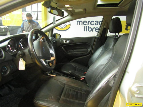 Imagen 11 de 14 de Ford Fiesta 1.6 Hatchback Titanium