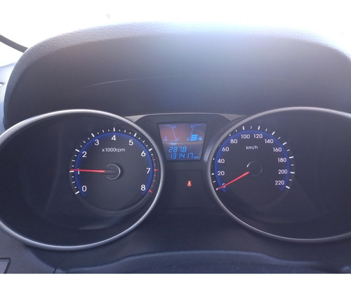 Imagen 7 de 11 de Hyundai Tucson 2.0 2wd