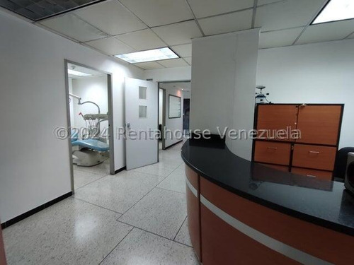 Rentahouse Alquila Clinica Odontologica Equipada En Plena Av.bolivar De Valencia Carabobo Lf25-3310