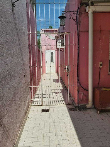 Imagen 8 de 14 de Venta Casa Dos Viviendas Llavallol