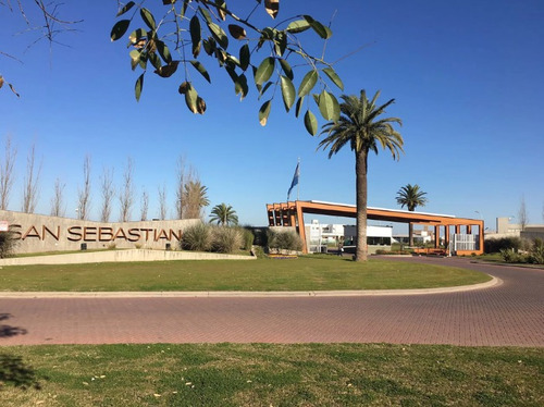 Funes - Venta De Lote En Barrio San Sebastian - De Esquina