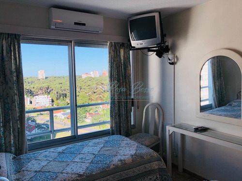 Imagen 17 de 30 de Apartamento En Mansa, 3 Dormitorios. - Punta Del Este Mansa