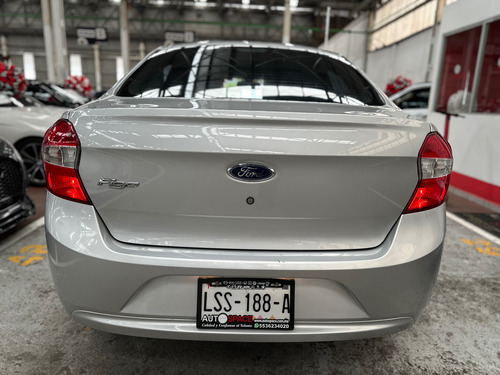 Ford Figo 1.5 Titanium Sedan At