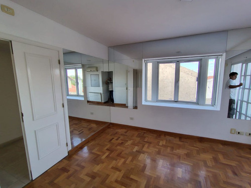 Se Vende Casa En Barrio Dalvian, Mendoza